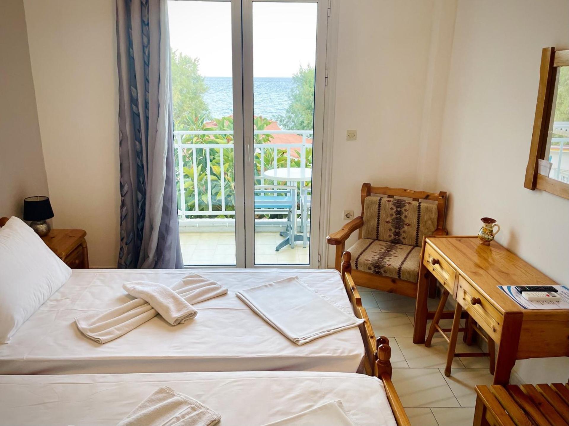 Hotel Katerina ปีตาโกเรโย ภายนอก รูปภาพ