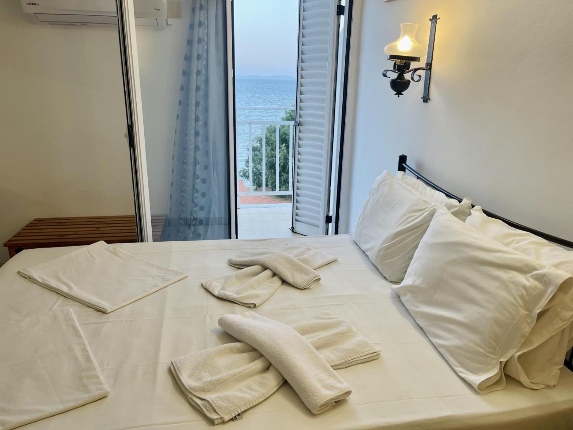 Hotel Katerina ปีตาโกเรโย ภายนอก รูปภาพ
